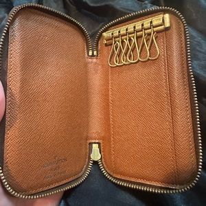 Vintage Key Holder Louis Vuitton